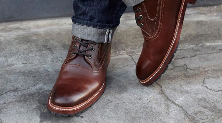 How to Polish Leather Boots